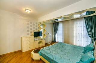 Апарт-отели Port Baku Residance Hotel Apartment Баку Апартаменты Делюкс-137